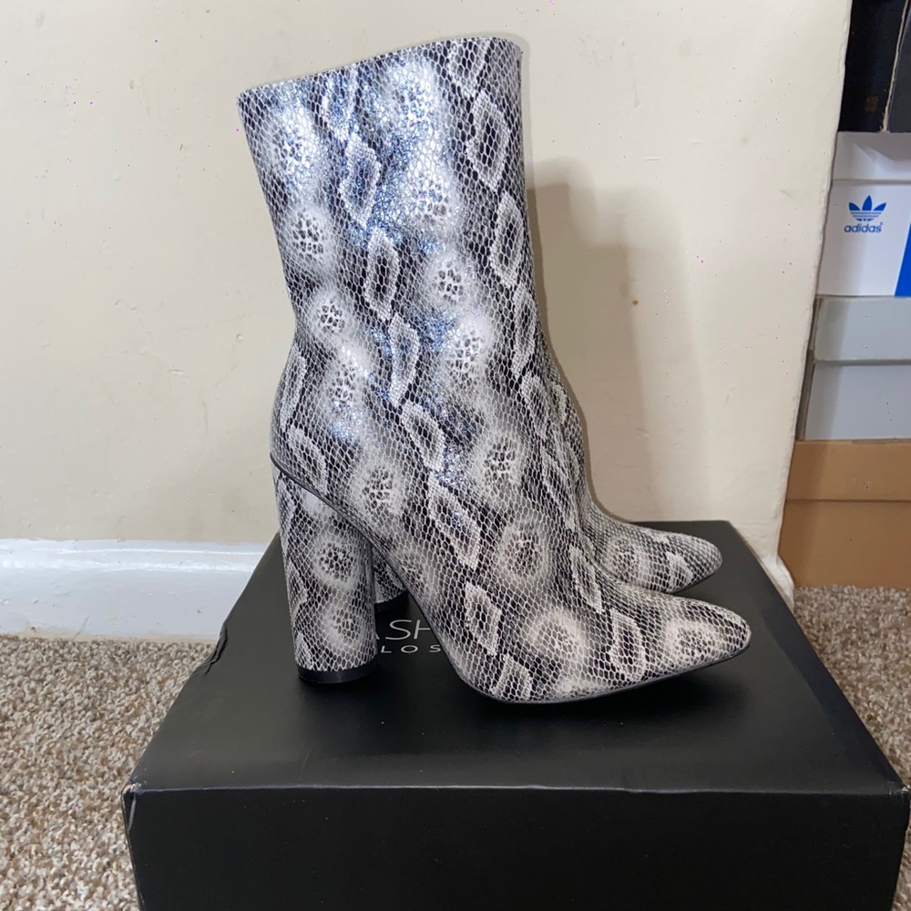 Fashion Nova snake skin booties